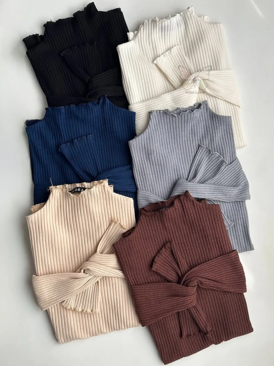 بلوز یقه ایستاده کبریتی