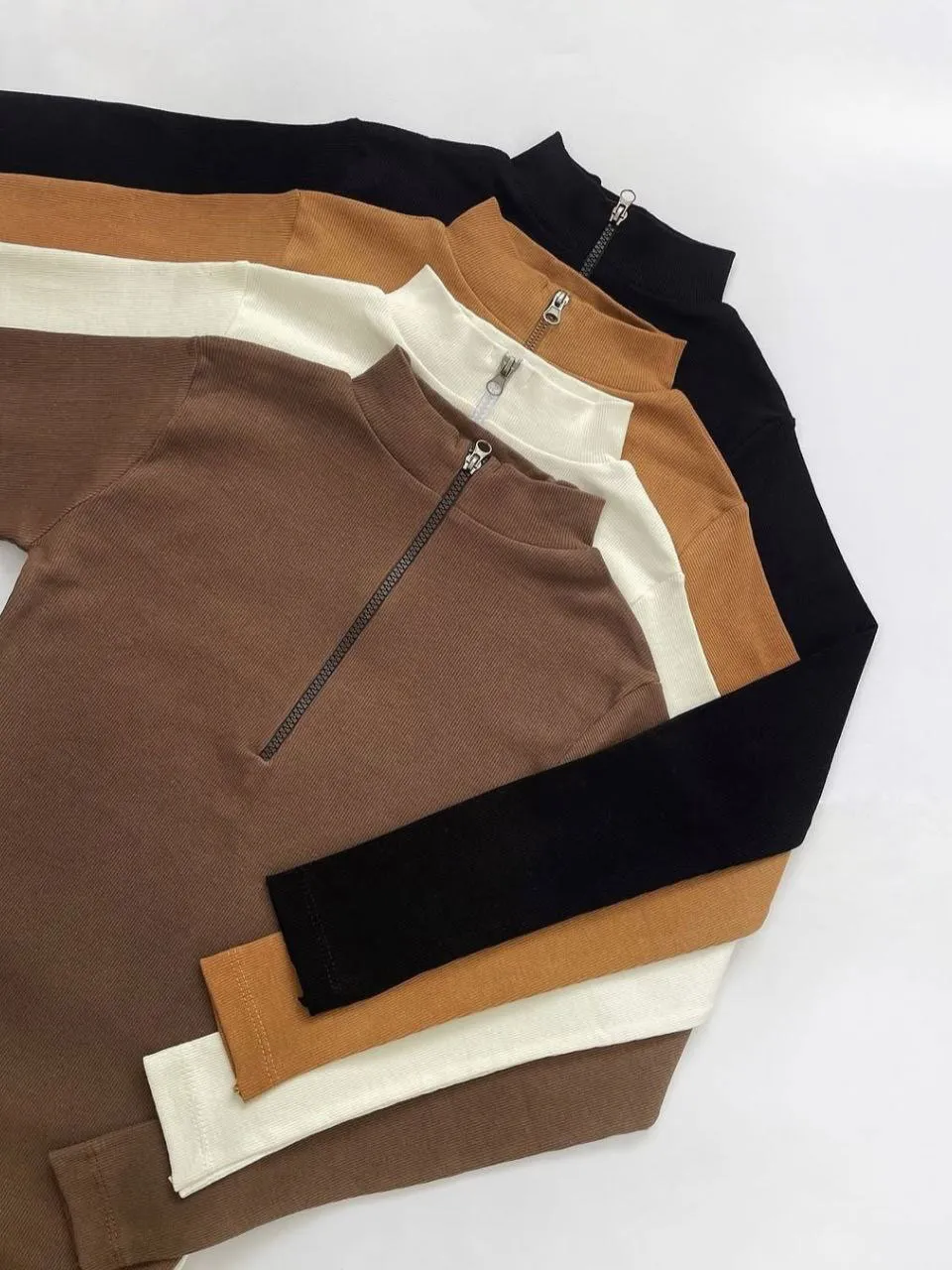 بلوز نیم‌زیپ کبریتی